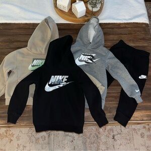 Kids Nike Bundle Size 4T/4